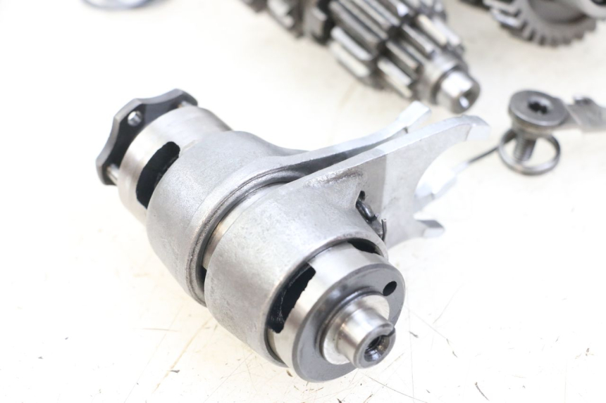 photo de CAJA CAMBIOS APOLLO RFZ 140 - Primer plano de alta resolución