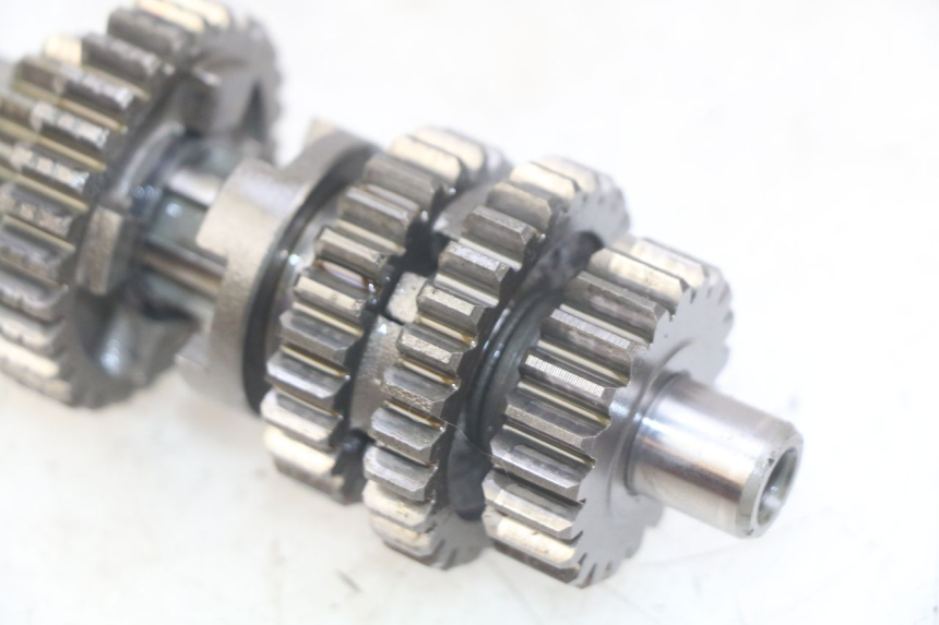 photo de CAJA DE CAMBIOS YAMAHA SR 125 (1982 - 2003) - Primer plano técnico