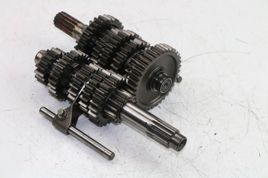 photo de CAJA CAMBIOS DUCATI ST3 992 (2006 - 2008) - Estado de la superficie y material