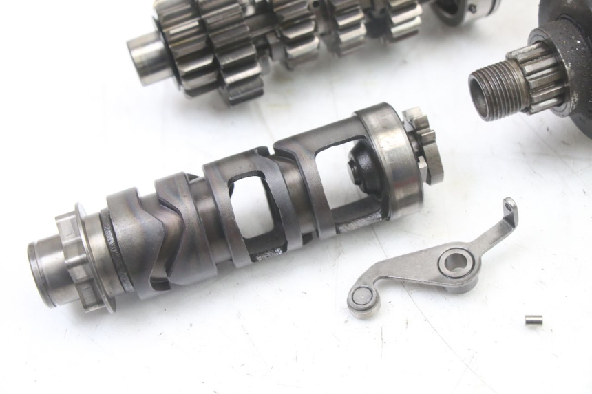 photo de CAJA DE CAMBIOS SUZUKI GSF S BANDIT 600 (2000 - 2004) - Otra vista del artículo