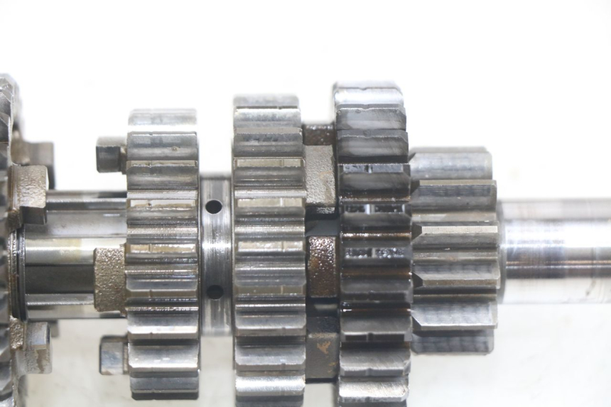 photo de CAJA DE CAMBIOS SUZUKI SV N 650 (1999 - 2002) - Detalles de los puntos de fijación