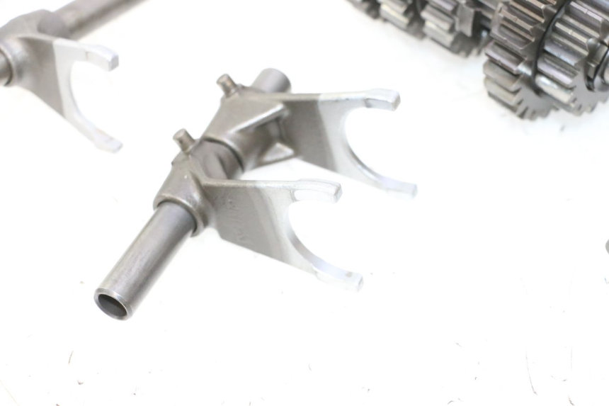 photo de CAJA CAMBIOS SUZUKI SV S 650 (2003 - 2009) - Otra perspectiva