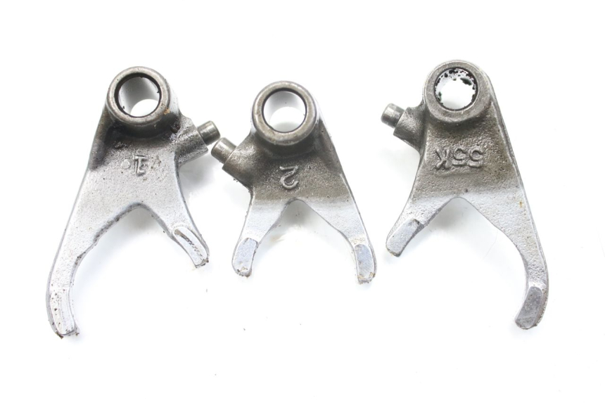 photo de CAJA DE CAMBIOS YAMAHA TDR DELTABOX 125 (1997 - 2003) - Detalles de los puntos de fijación