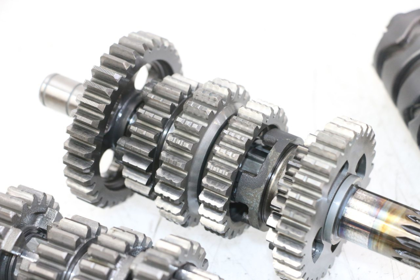 photo de CAJA DE CAMBIOS YAMAHA TDR DELTABOX 125 (1997 - 2003) - Enfoque en la estructura