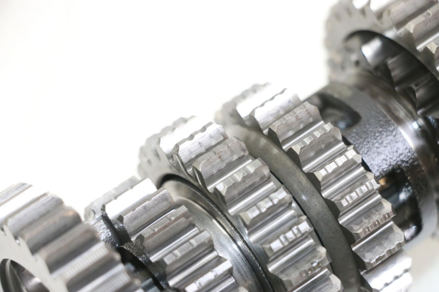 photo de CAJA DE CAMBIOS YAMAHA TDR DELTABOX 125 (1997 - 2003) - Primer plano técnico