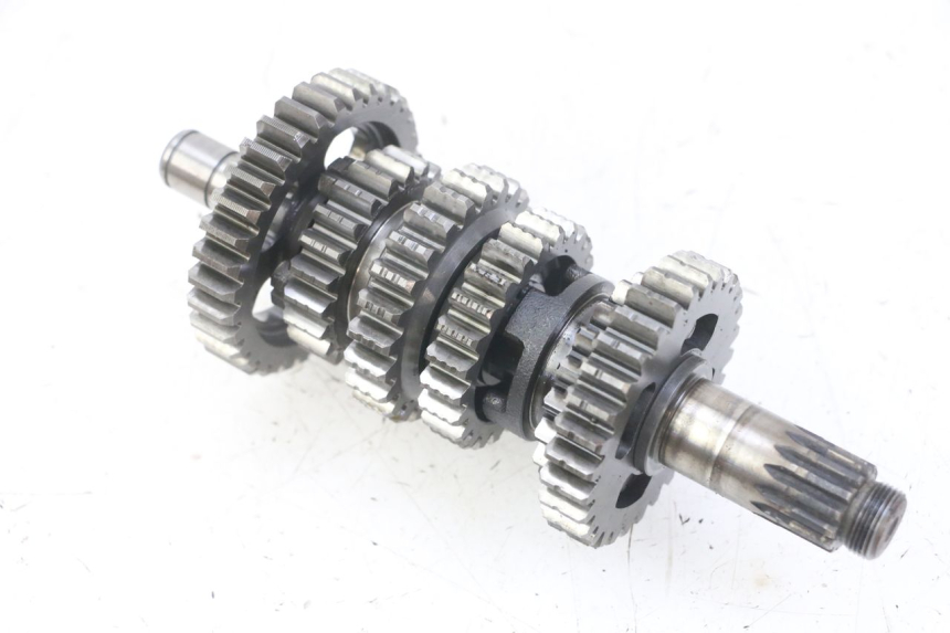 photo de CAJA DE CAMBIOS YAMAHA TDR DELTABOX 125 (1997 - 2003) - Zoom sobre los componentes