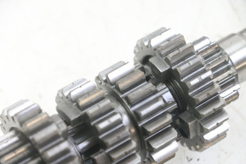 photo de CAJA DE CAMBIOS YAMAHA TDR DELTABOX 125 (1997 - 2003) - Enfoque en la estructura