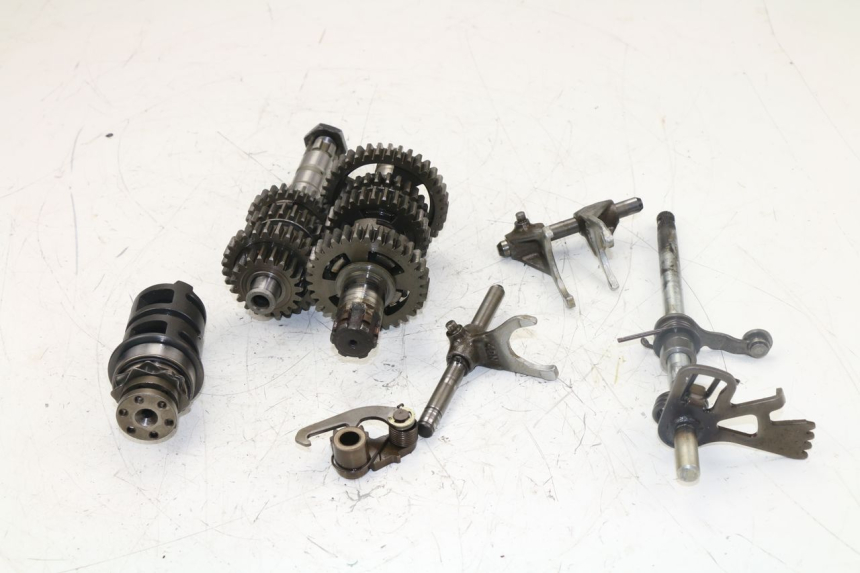 photo de CAJA CAMBIOS YAMAHA VIRAGO 125 (1996 - 2003) - Otra vista del artículo