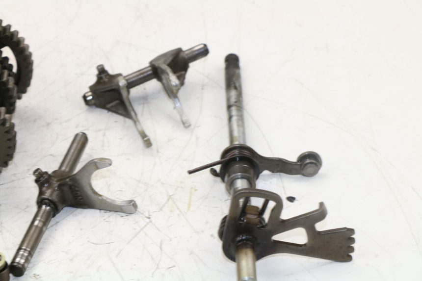 photo de CAJA CAMBIOS YAMAHA VIRAGO 125 (1996 - 2003) - Marcados y referencias originales