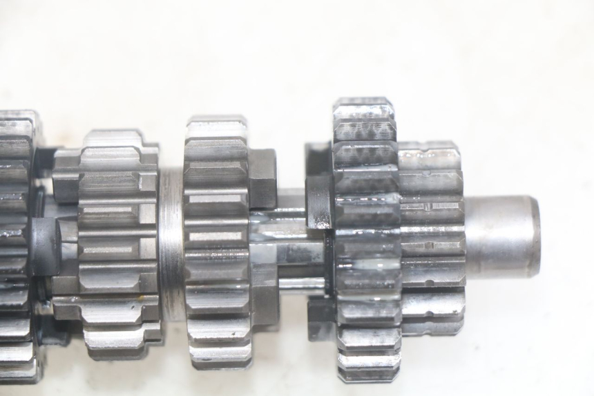 photo de CAJA DE CAMBIOS PEUGEOT XP6 50 (2006 - 2011) - Detalles de los puntos de fijación