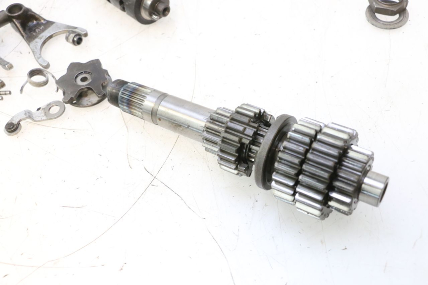 photo de CAJA CAMBIOS HONDA XRV AFRICA TWIN 750 (1990 - 1992) - Características distintivas