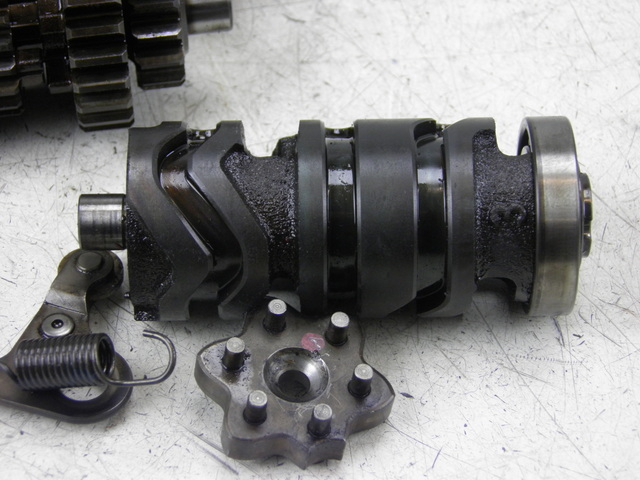 photo de CAJA CAMBIOS YAMAHA MT 125 (2015 - 2017) - Otra perspectiva