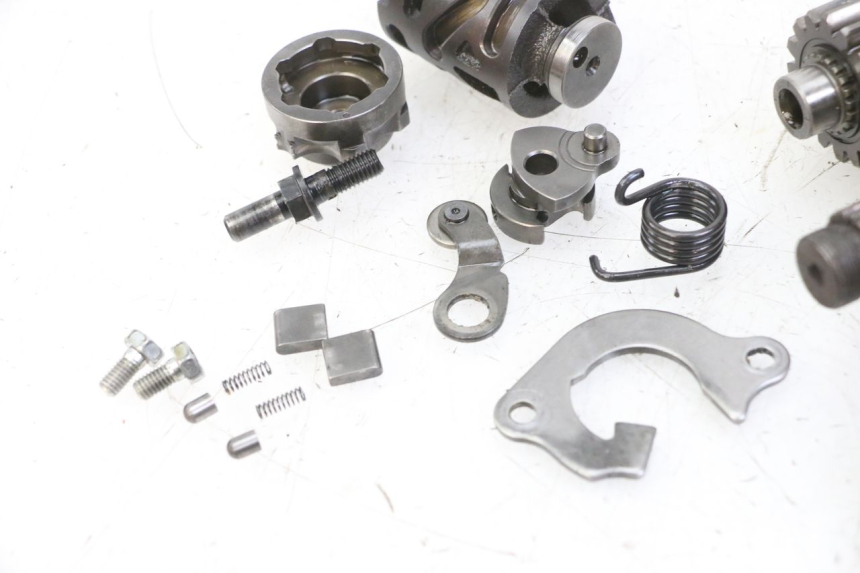 photo de CAJA CAMBIOS YAMAHA YZ-F YZF 250 (2007 - 2013) - Otra perspectiva