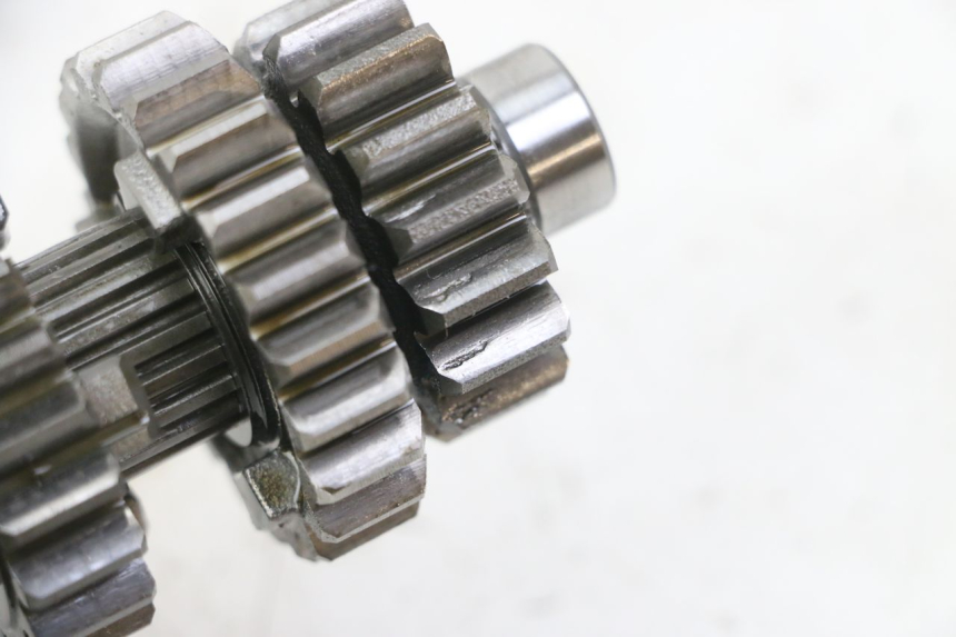 photo de CAJA CAMBIOS YAMAHA YZ-F YZF 250 (2007 - 2013) - Otra perspectiva