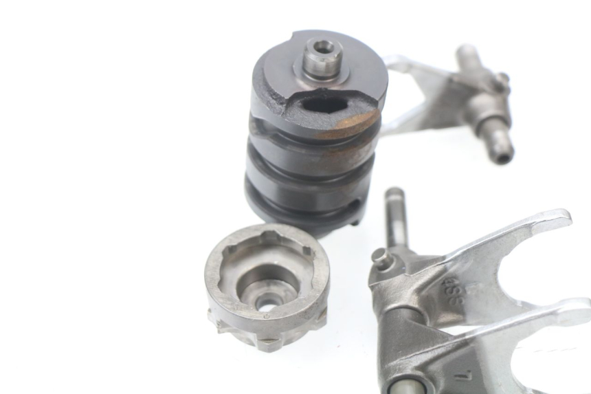 photo de CAJA CAMBIOS YAMAHA YZ 125 (1998 - 2005) - Ángulo de visión alternativo