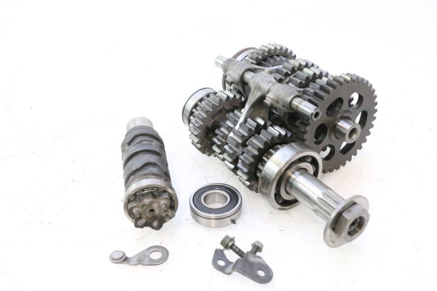photo de CAJA CAMBIOS YAMAHA YZF R GENESIS 750 (1993 - 1998) - Detalle de la pieza