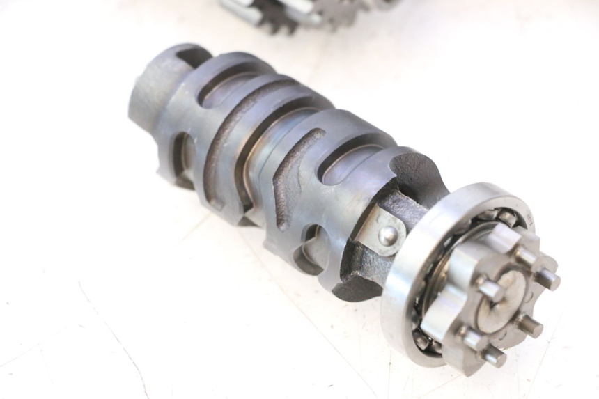 photo de CAJA CAMBIOS YAMAHA YZF R6 600 (2008 - 2009) - Otra vista del artículo