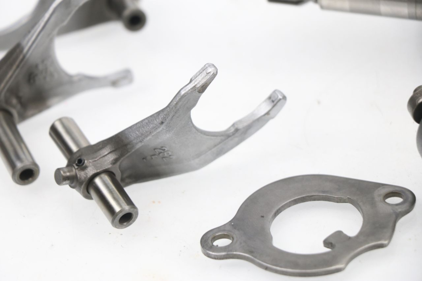 photo de CAJA CAMBIOS YAMAHA YZF YZ-F 450 (2006 - 2009) - Inspección visual detallada