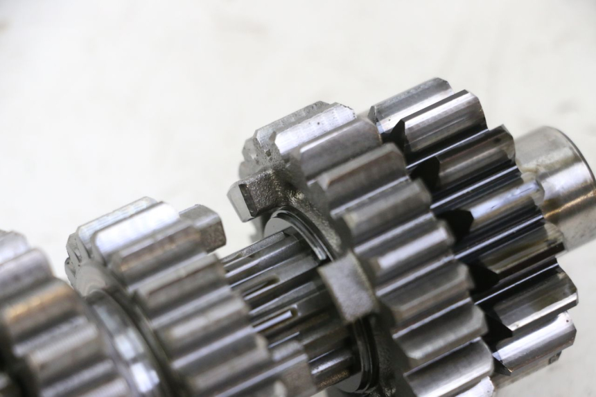 photo de CAJA CAMBIOS YAMAHA YZF YZ-F 450 (2014 - 2016) - Características distintivas