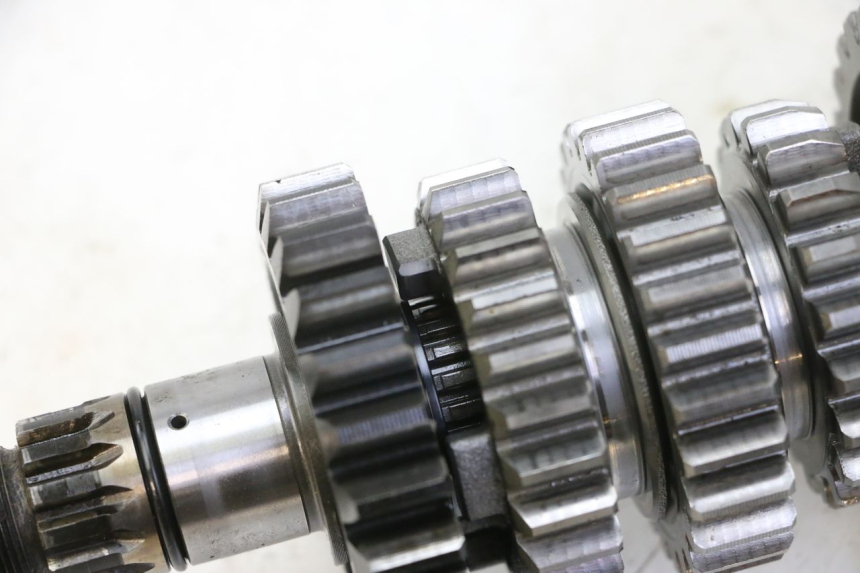 photo de CAJA CAMBIOS YAMAHA YZF YZ-F 450 (2014 - 2016) - Otra perspectiva