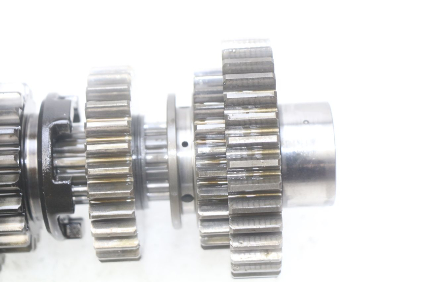 photo de CAJA DE CAMBIOS KAWASAKI ZR7 ZR-7 S 750 (1999 - 2004) - Zoom estado de uso