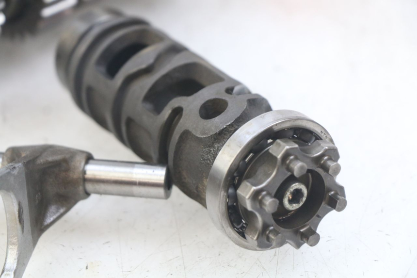 photo de CAJA DE CAMBIOS KAWASAKI ZX-6R ZX6R 600 (1995 - 1997) - Inspección visual detallada