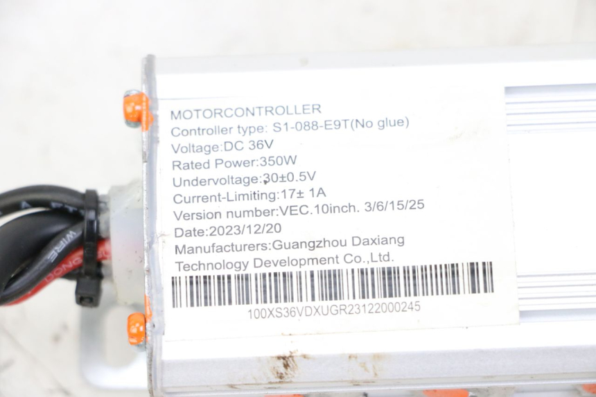 photo de CAJA CDI URBANGLIDE 100XS 1 - Características distintivas