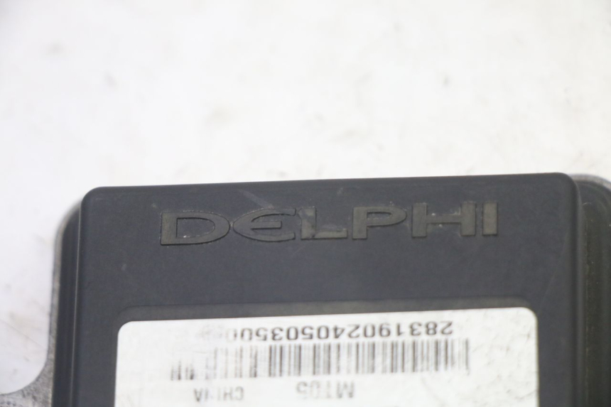 photo de CAJA CDI QUADRO 4 4D 350 (2015 - 2018) - Otra perspectiva