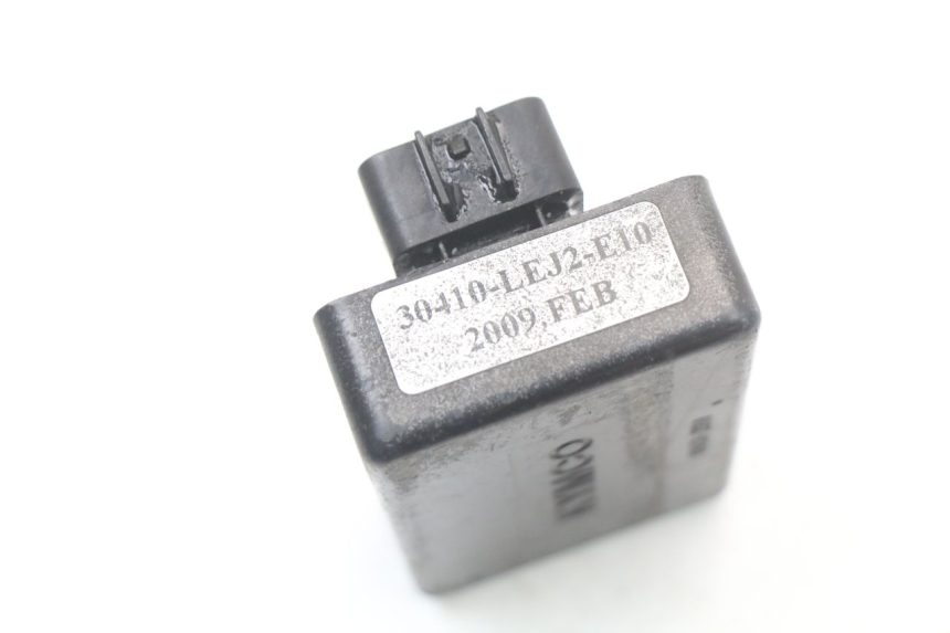 photo de CDI DE ENCENDIDO KYMCO AGILITY RS 4T 50 (2009 - 2013) - Otra perspectiva