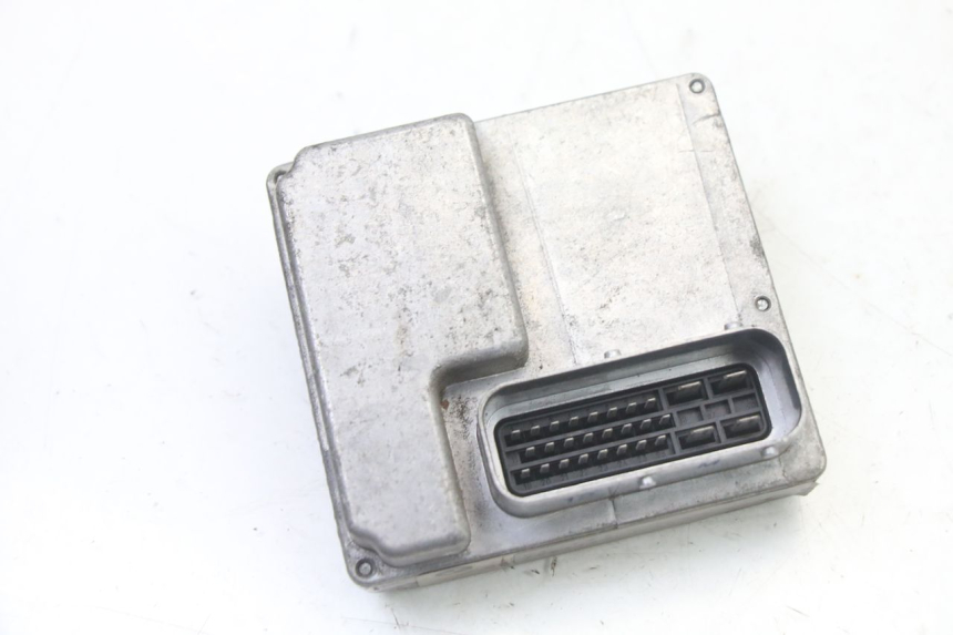 photo de UNIDAD DE CONTROL CDI BMW C1 125 (2000 - 2003) - Primer plano técnico