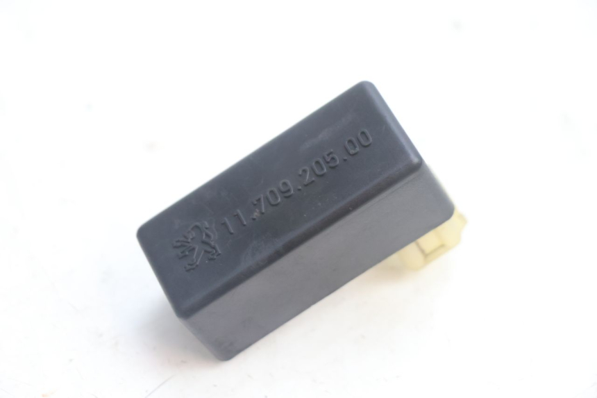 photo de UNIDAD DE CONTROL CDI PEUGEOT BUXY 50 (1993 - 1998) - Otra perspectiva