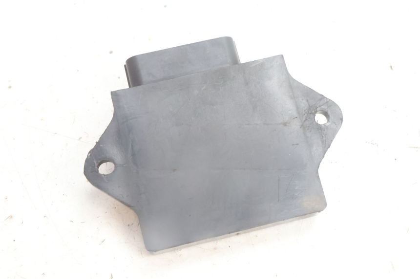 photo de UNIDAD DE CONTROL CDI YAMAHA BW'S BWS 125 (2010 - 2013) - Primer plano técnico