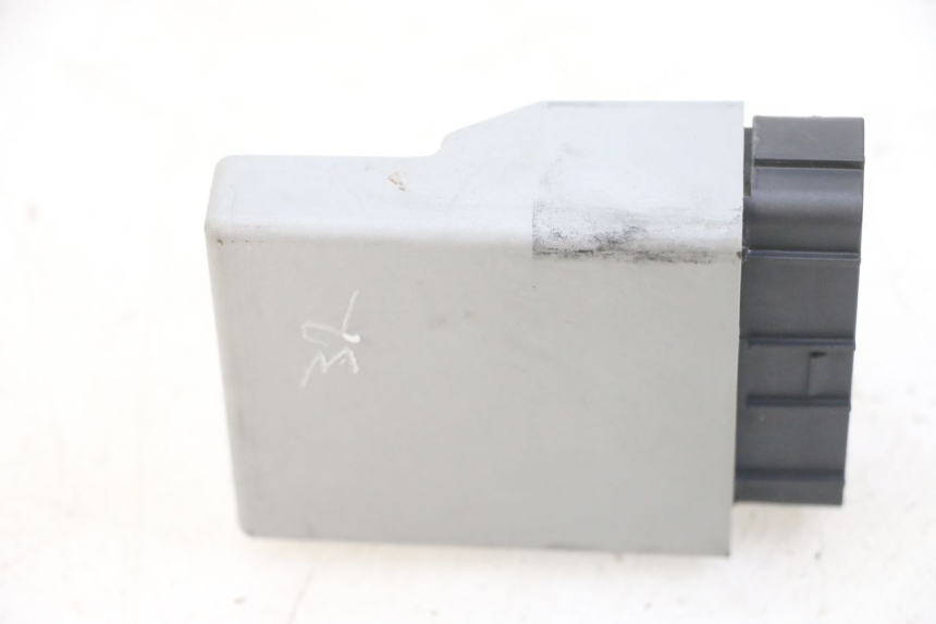 photo de CDI HONDA CBF 500 (2004 - 2007) - Otra perspectiva