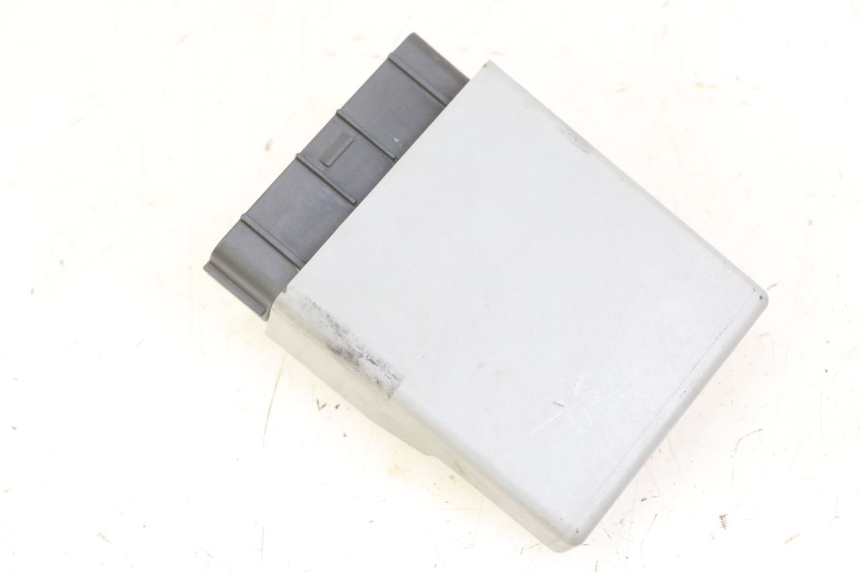 photo de CDI HONDA CBF 500 (2004 - 2007) - Primer plano técnico