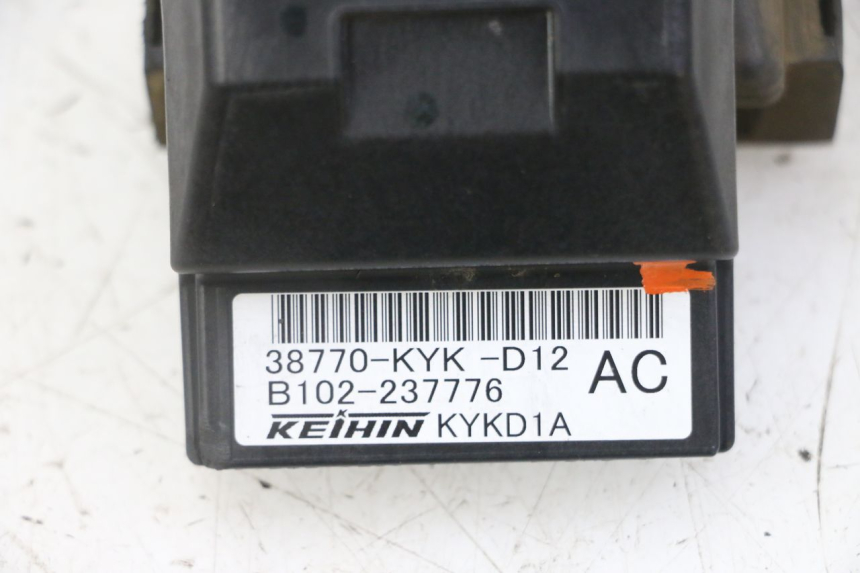 photo de CDI HONDA CRF-F CRF F 110 (2019 - 2022) - Detalles de los puntos de fijación