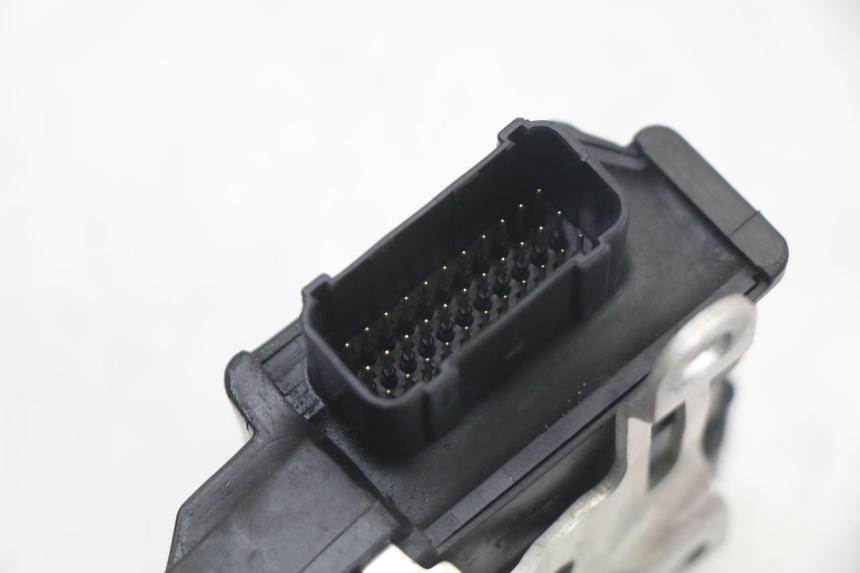 photo de CDI HONDA CRF R 250 (2020 - 2021) - Primer plano técnico