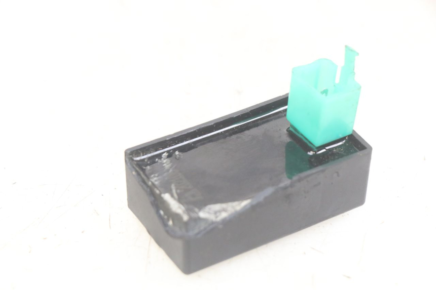 photo de CDI DE ENCENDIDO LONCIN DIRT BIKE 125 - Detalle de la pieza