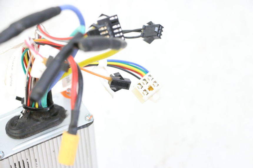 photo de CDI URBANGLIDE E-CROSS PRO 1 - Otra perspectiva