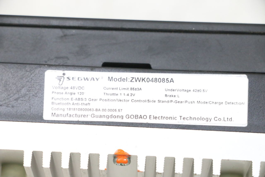 photo de CDI SEGWAY NINEBOT E125S 1 (2022 - 2026) - Primer plano técnico