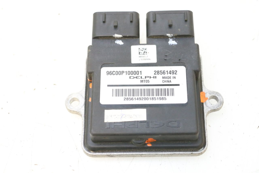 photo de CAJA CDI KEEWAY F-ACT FACT EVO 50 (2020 - 2026) - Detalles de los puntos de fijación