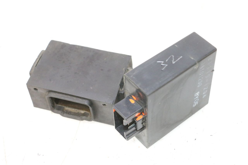 photo de CDI KAWASAKI GPX F ZX750F 750 (1986 - 1990) - Zoom estado de uso