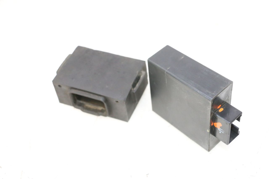 photo de CDI KAWASAKI GPX F ZX750F 750 (1986 - 1990) - Otra perspectiva