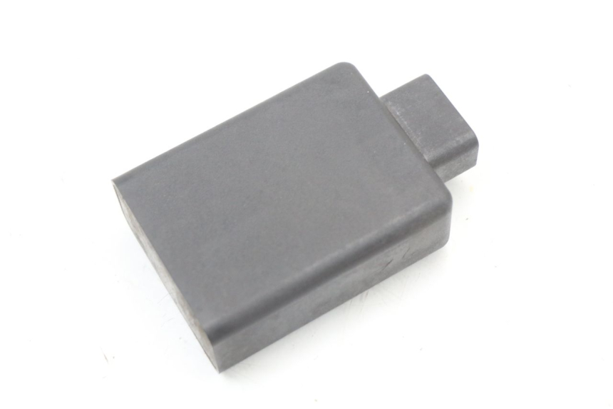 photo de CDI SUZUKI GZ MARAUDER 125 (1998 - 2004) - Otra perspectiva