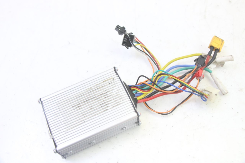 photo de CDI HITWAY H5 1 - Primer plano técnico