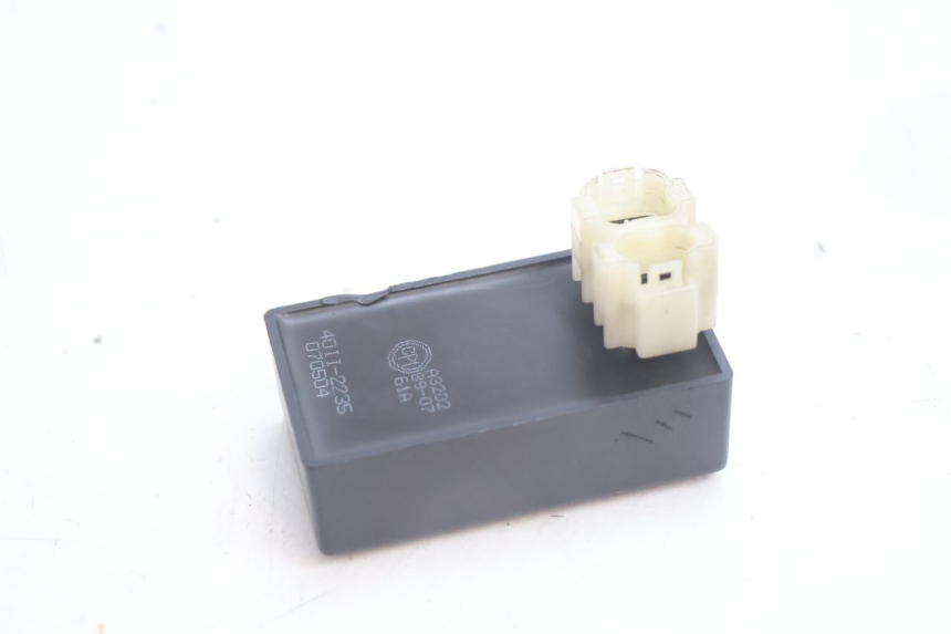 photo de UNIDAD DE CONTROL CDI KEEWAY HURRICANE 50 (2006 - 2019) - Primer plano técnico