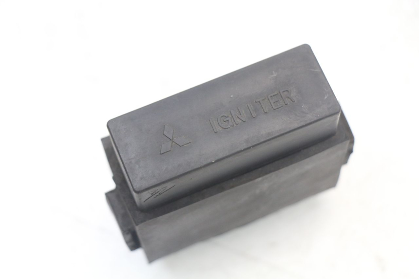 photo de CDI KAWASAKI GTR 1000 (1994 - 2004) - Otra perspectiva