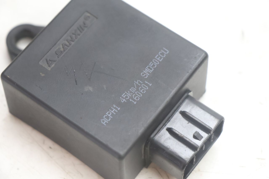 photo de CAJA CDI PEUGEOT KISBEE 2T 50 (2010 - 2017) - Detalle de la pieza