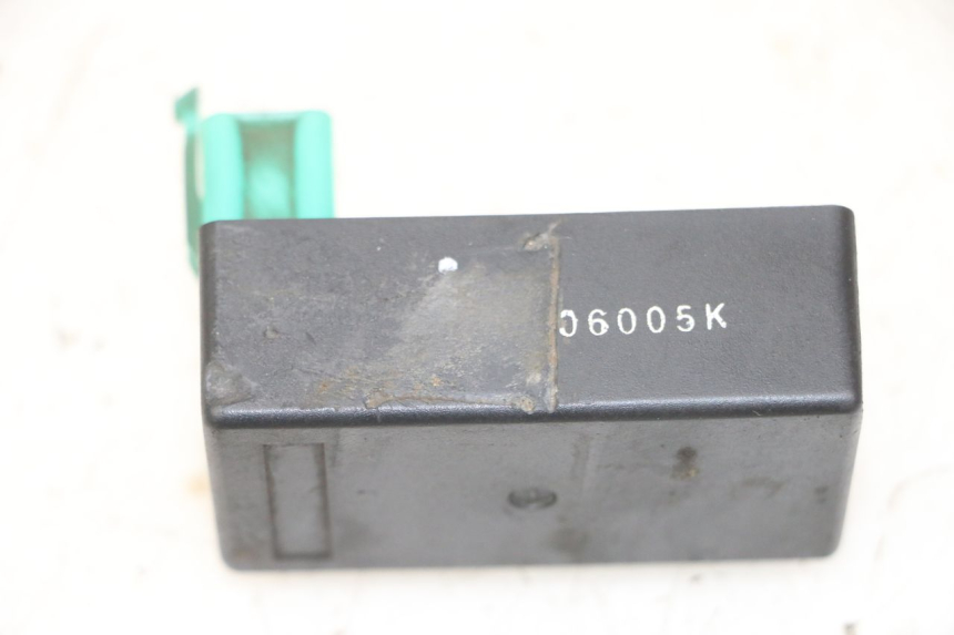 photo de CDI DE ENCENDIDO LONCIN DIRT BIKE 125 - Otra perspectiva