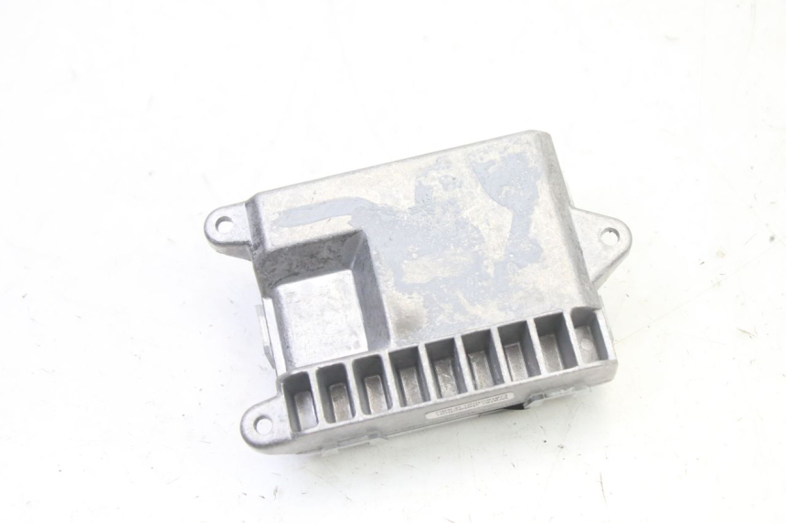 photo de CDI XIAOMI MI PRO 2 1 - Primer plano técnico