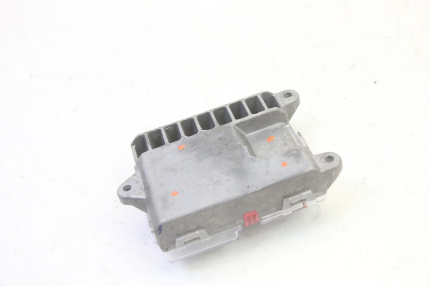 photo de CDI XIAOMI MI PRO 2 1 - Primer plano técnico